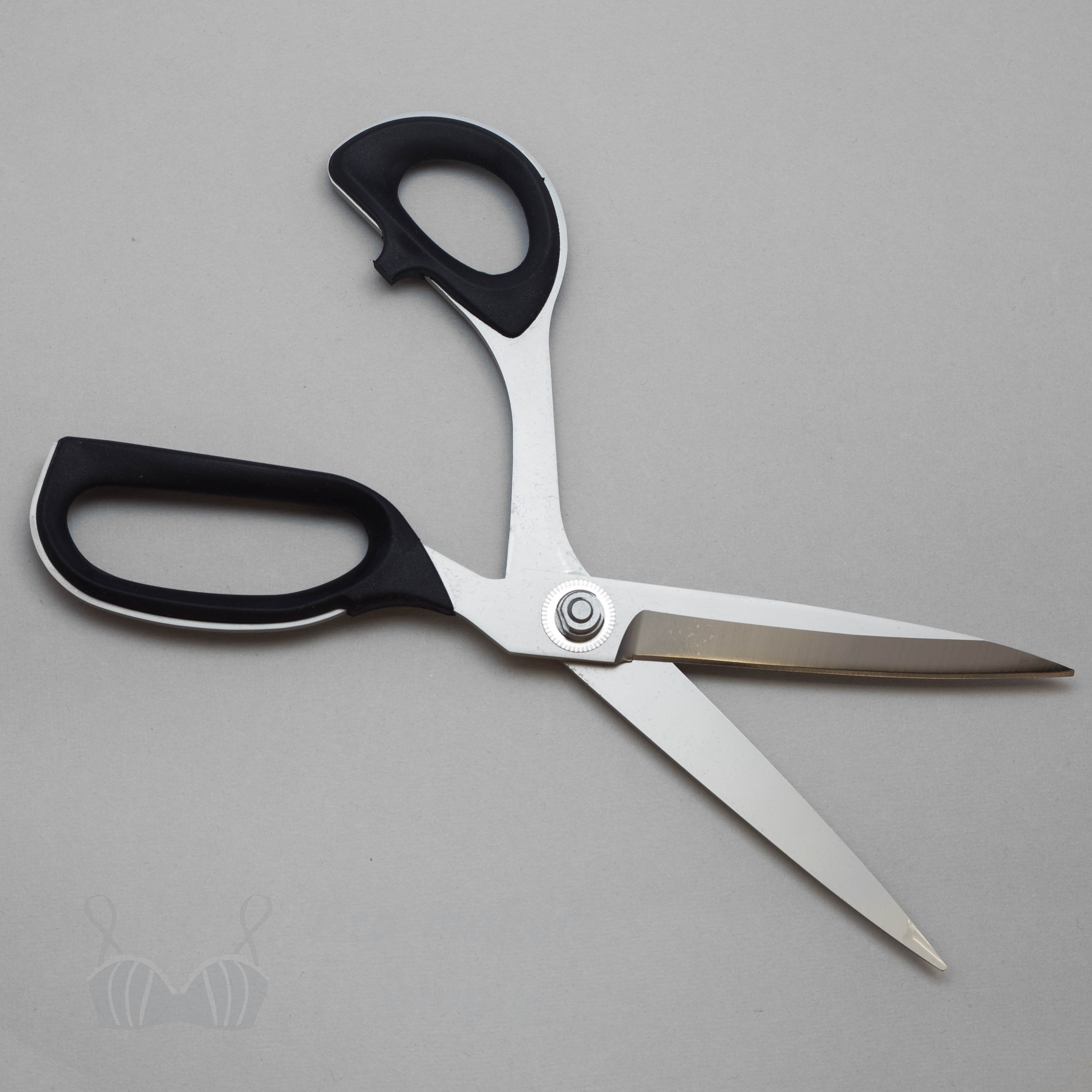 9 Inch Kai Scissors - quality scissors - Bra-Makers Supply