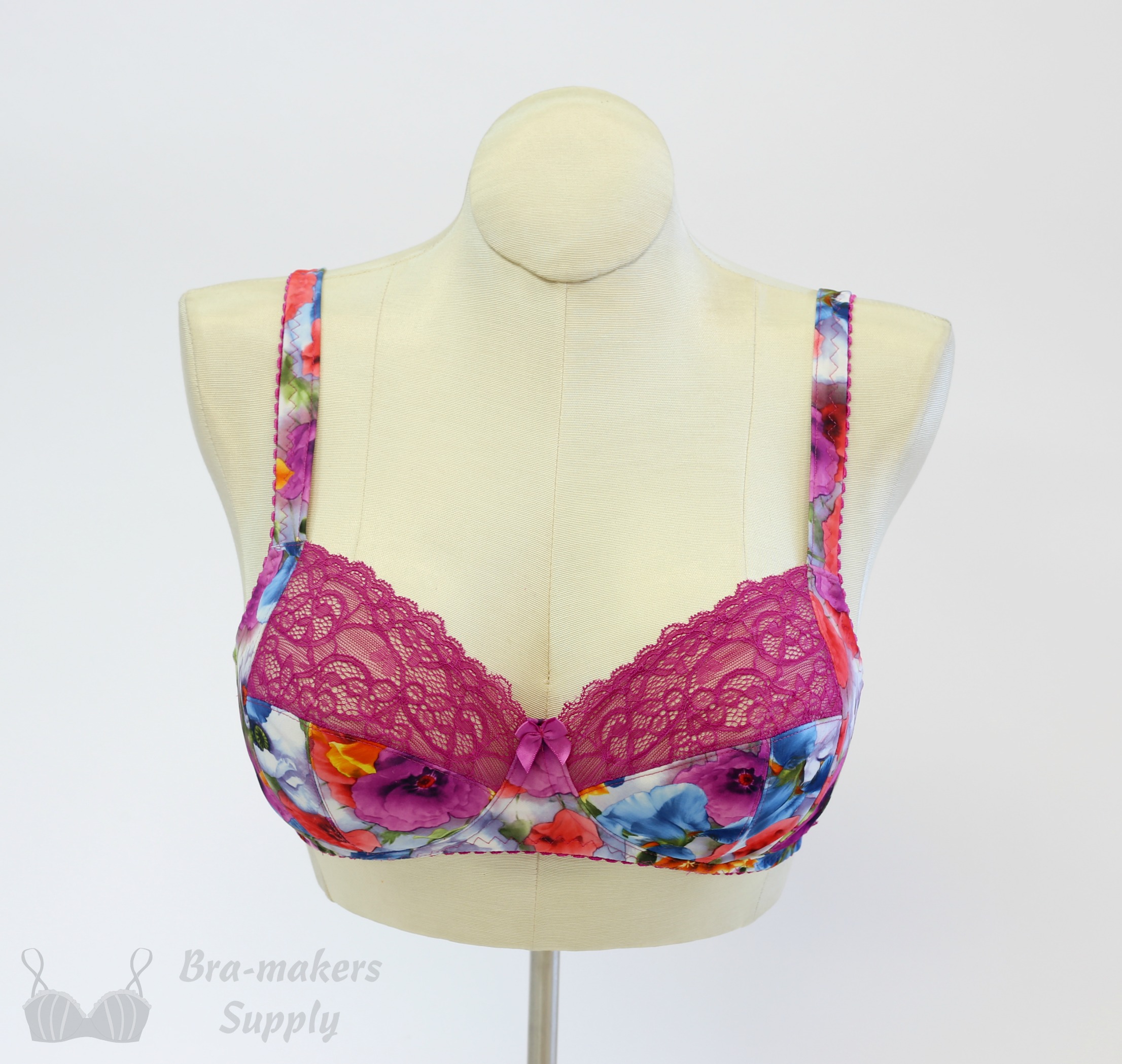 Pin-Up Girls: Shelley Full Band Bra Pattern from