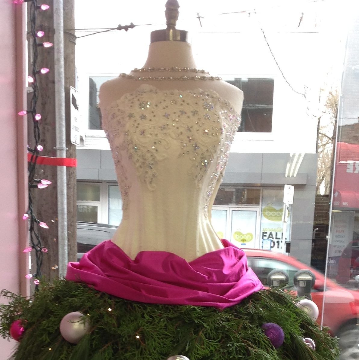 A Christmas Mannequin tree - how to make your own with help from the Fairy Bra Mother