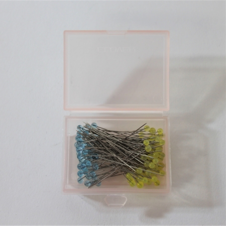 Clover Glass Head Silk Pins