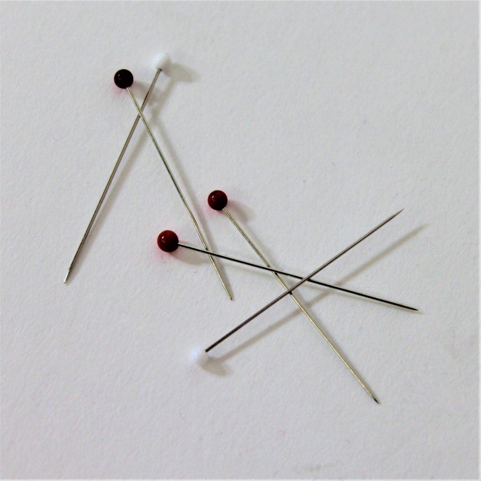 Clover Silk Pins 2501 Distinctive red and white glass heads sold by Bra