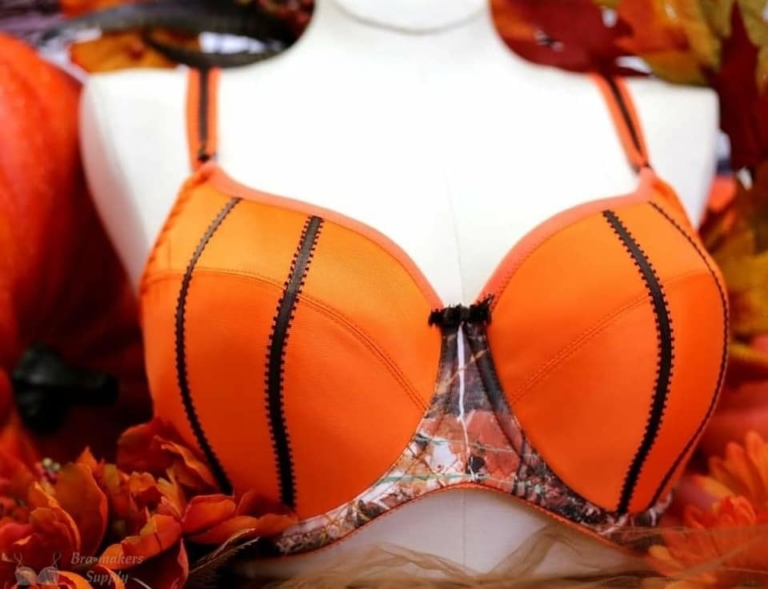 Bra ideas for fall when the leaves wear their colours, so should you!